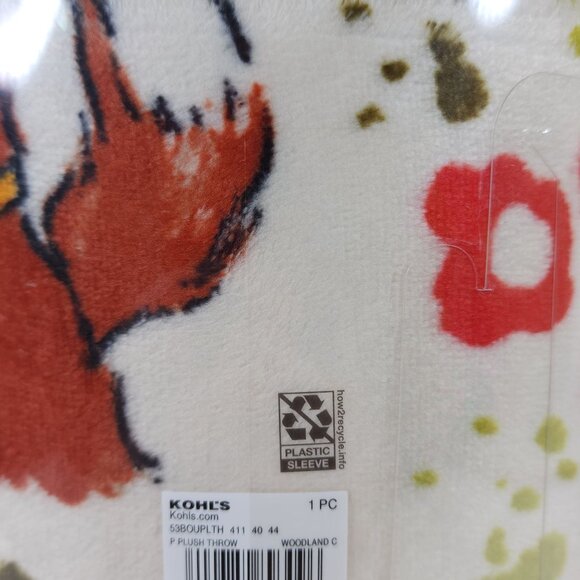 The Big One Oversized Plush Throw Blanket 5' x 6' Polyester Woodland Creatures - Picture 10 of 13